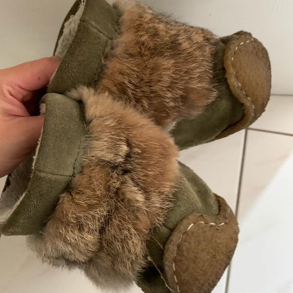 Green moccasins - Picture 3 of 3